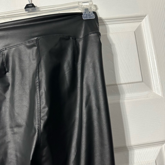 Offline by Aerie Real Luxe Faux Leather Leggings - Picture 10 of 11